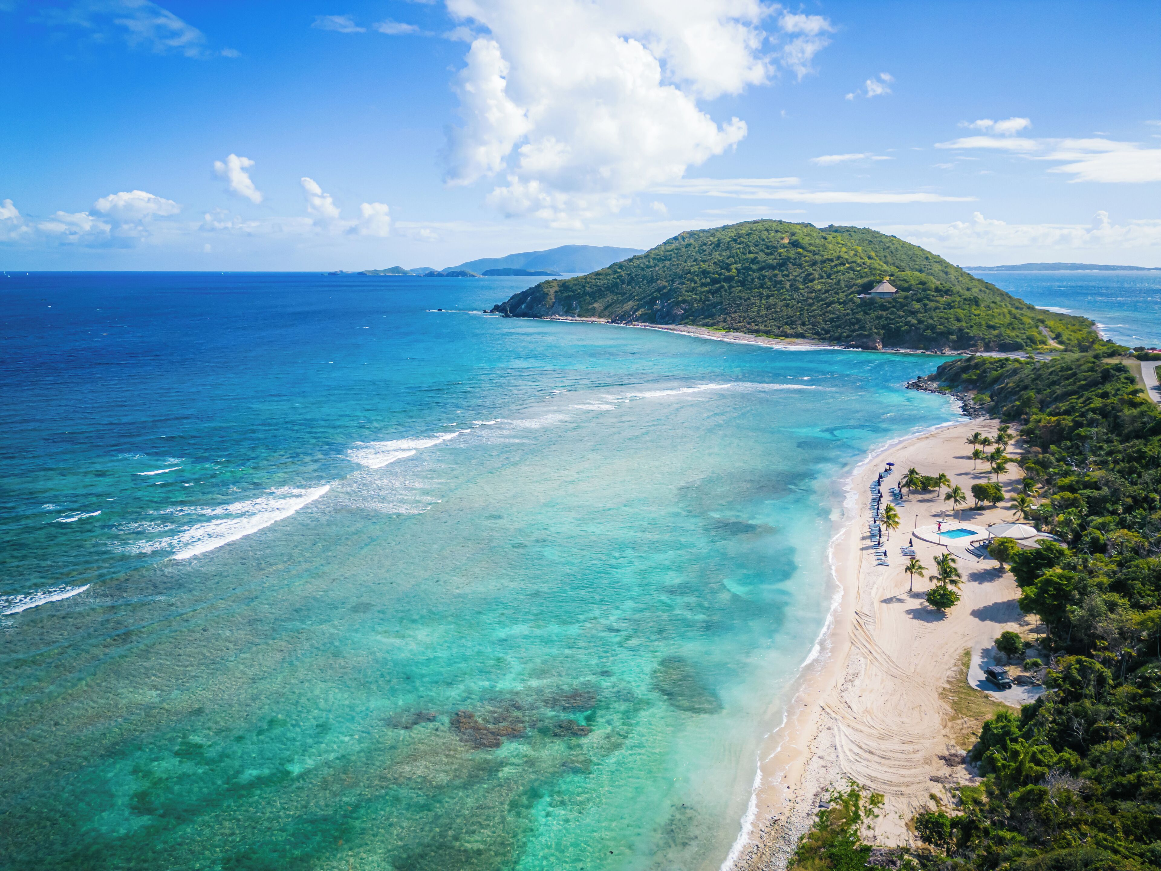 private beach, free beach shuttle, free beach cabanas, sun-loungers