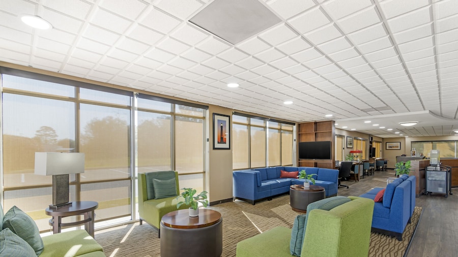 Comfort Suites Brunswick