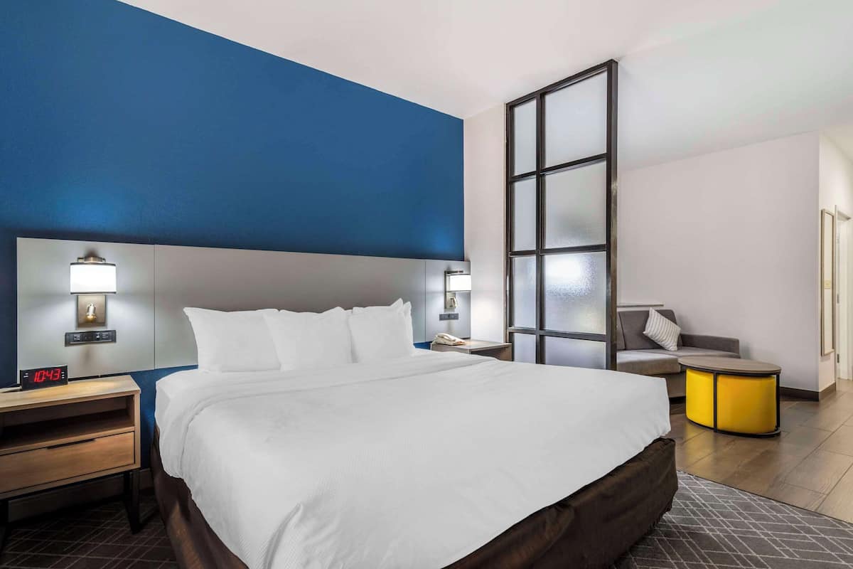 individually decorated, individually furnished, desk, blackout curtains