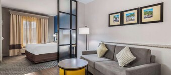 Comfort Suites Macon Northwest