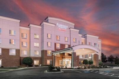 Fairfield Inn & Suites by Marriott Kansas City Overland Park