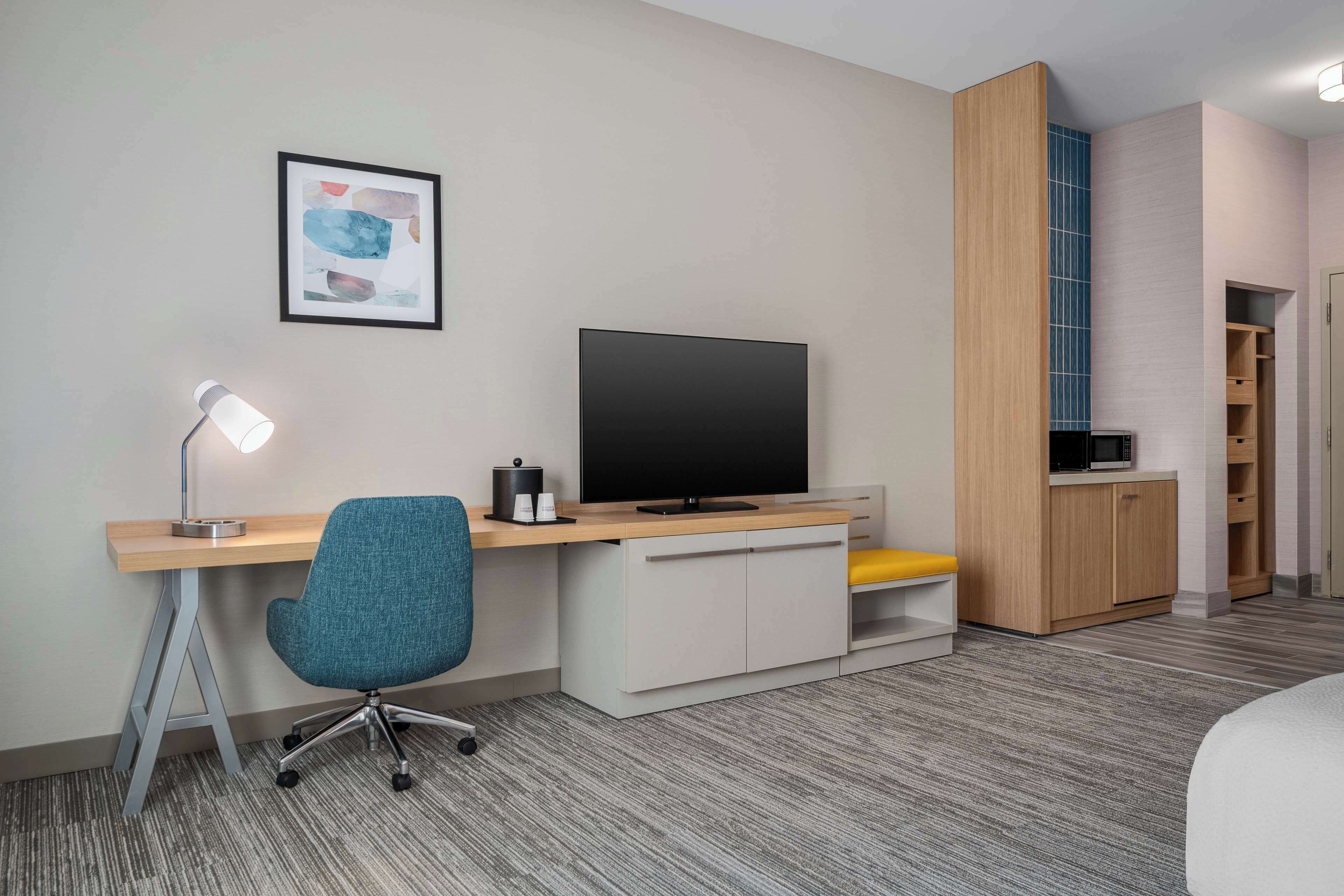 1 bedroom, hypo-allergenic bedding, in-room safe, iron/ironing board