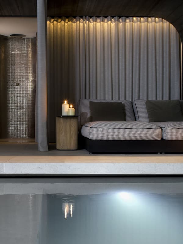 Couples treatment rooms, sauna, hot tub, steam room, Turkish bath