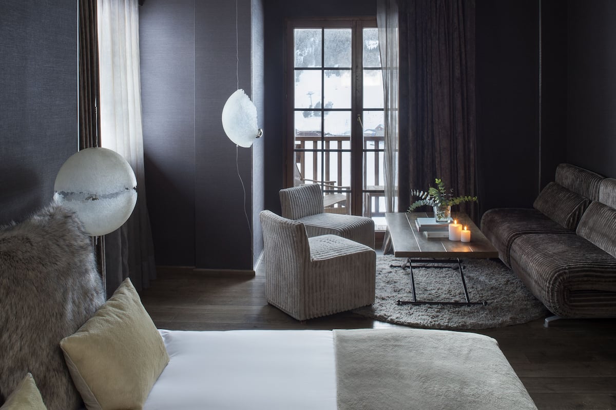 1 bedroom, premium bedding, down duvets, minibar