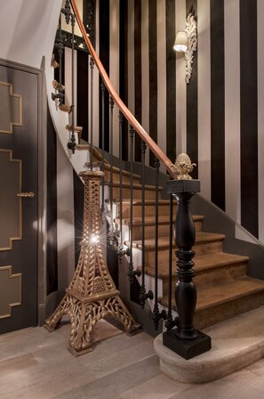 Staircase - Hôtel Villa Glamour (Paris)