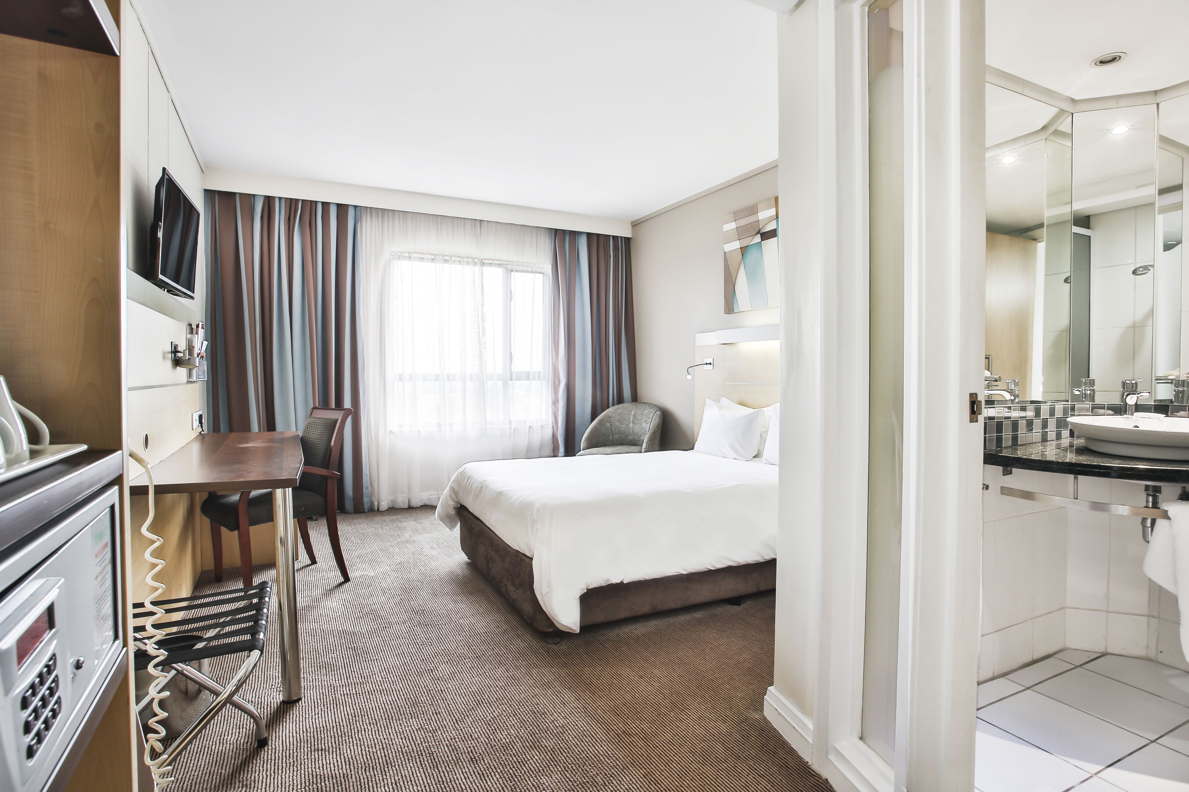 Foto - Holiday Inn Express Sandton-Woodmead by IHG