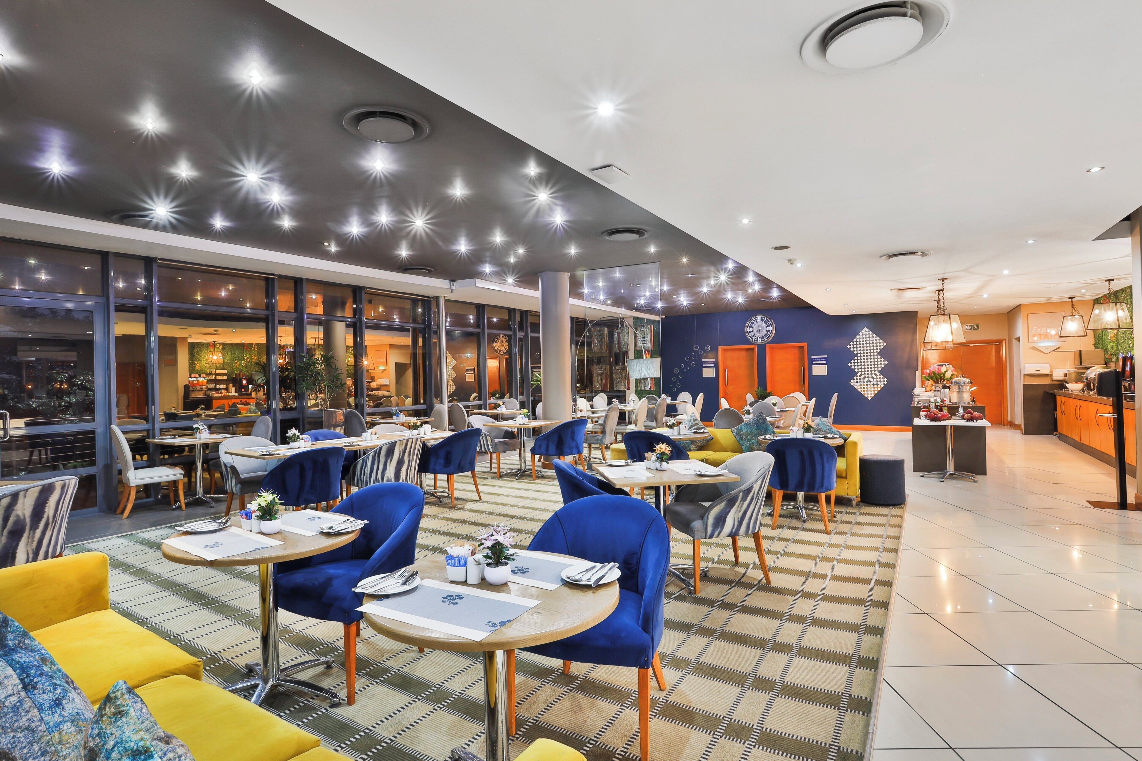 Foto - Holiday Inn Express Sandton-Woodmead by IHG