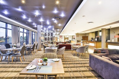 Holiday Inn Express Sandton Woodmead by IHG