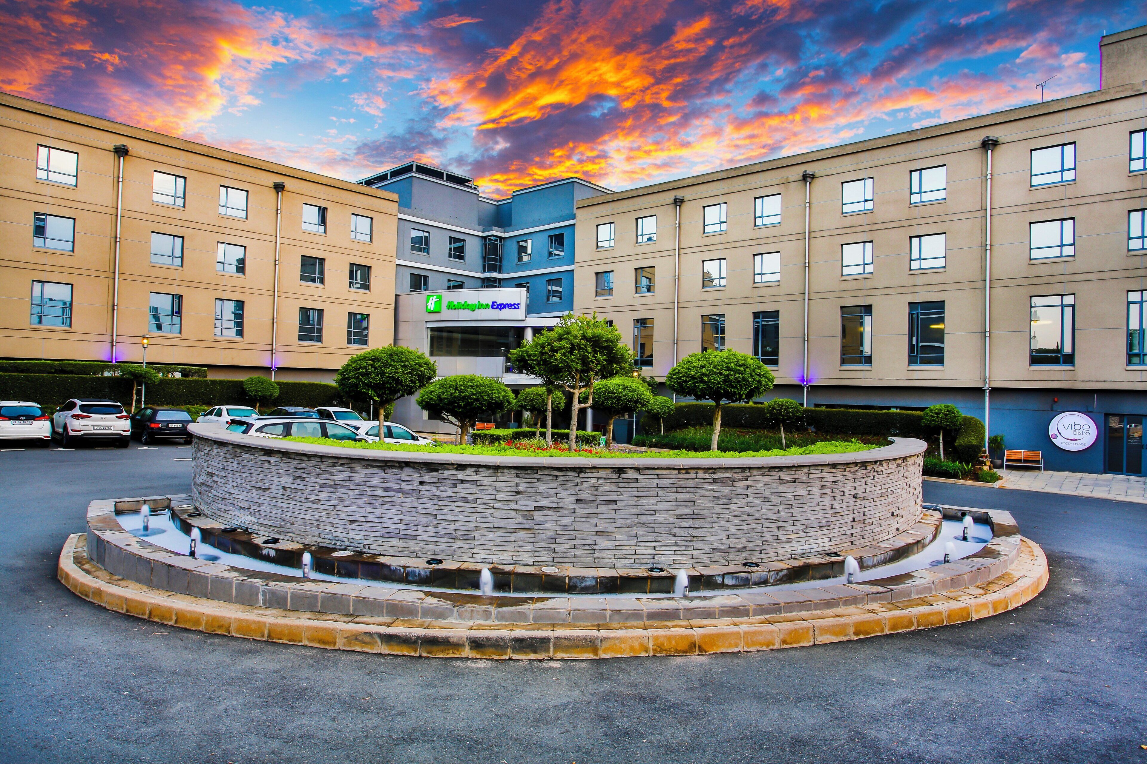 Foto - Holiday Inn Express Sandton-Woodmead by IHG