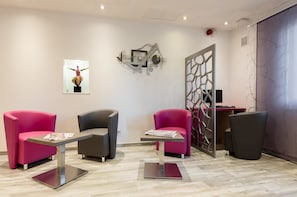 Bar (on property) - Kyriad Nancy Sud - Ludres (Ludres)