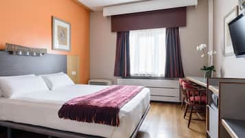 Caja de seguridad en la habitación, escritorio y wifi gratis