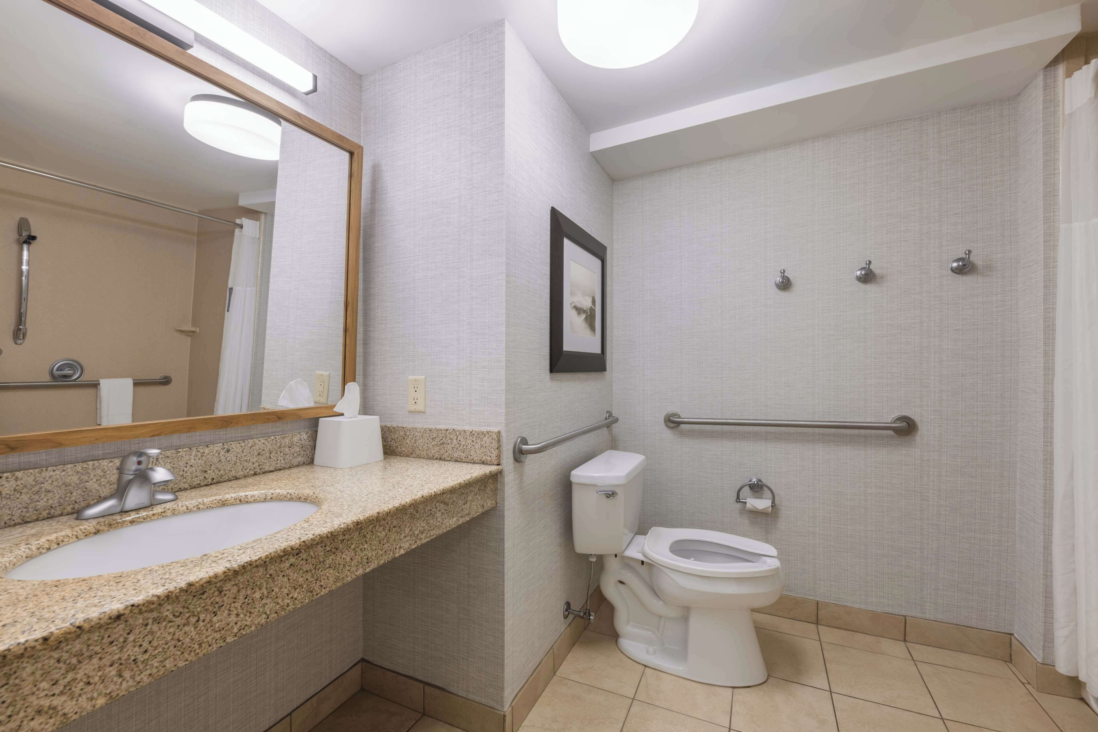 room, 2 queen beds, accessible, non smoking | bathroom | combined shower/bathtub, hydromassage showerhead, free toiletries