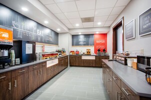 Desayuno buffet incluido todos los días 