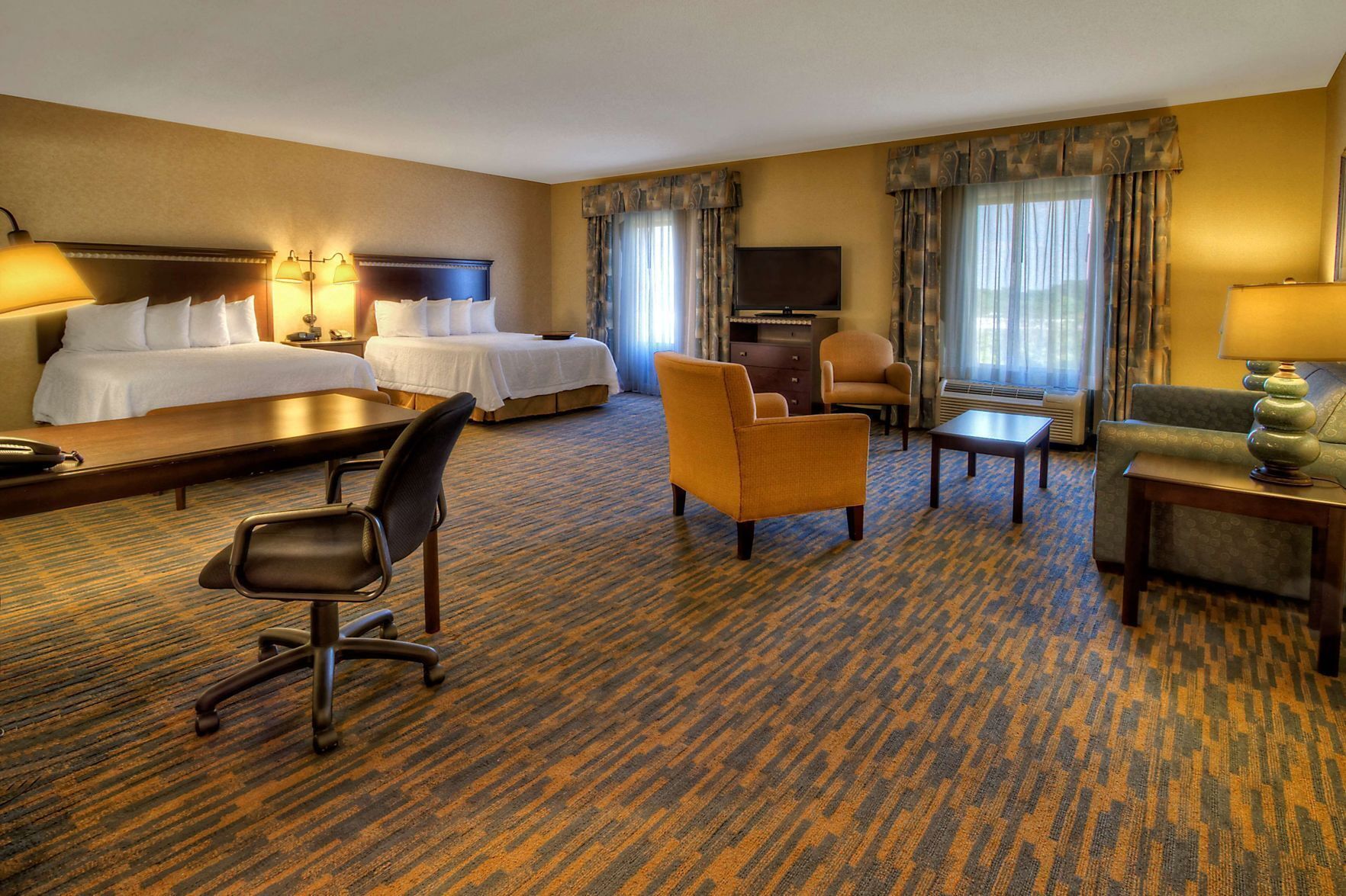 In-room safe, iron/ironing board, free WiFi, bed sheets