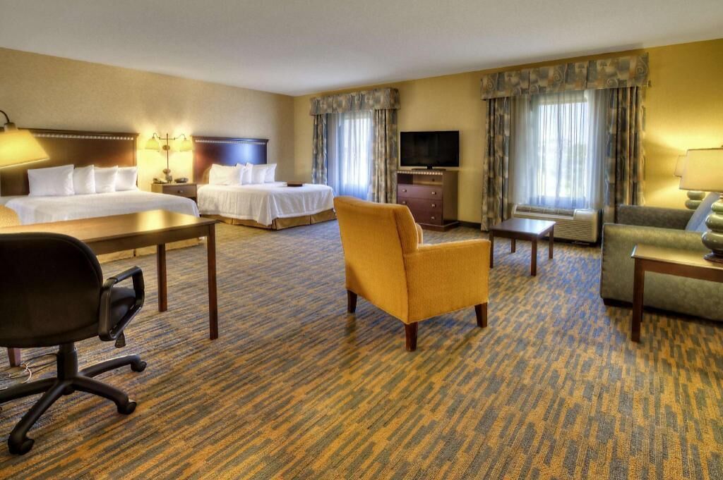 In-room safe, iron/ironing board, free WiFi, bed sheets