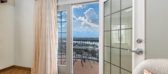 La Quinta Inn & Suites by Wyndham Marble Falls