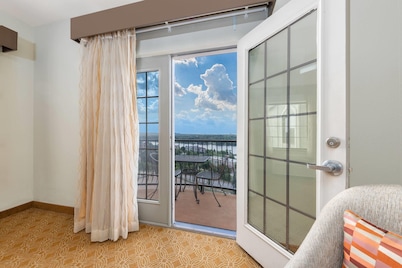 La Quinta Inn & Suites by Wyndham Marble Falls