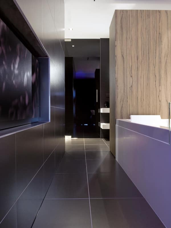 Deluxe Double Room, Bathtub | Bathroom