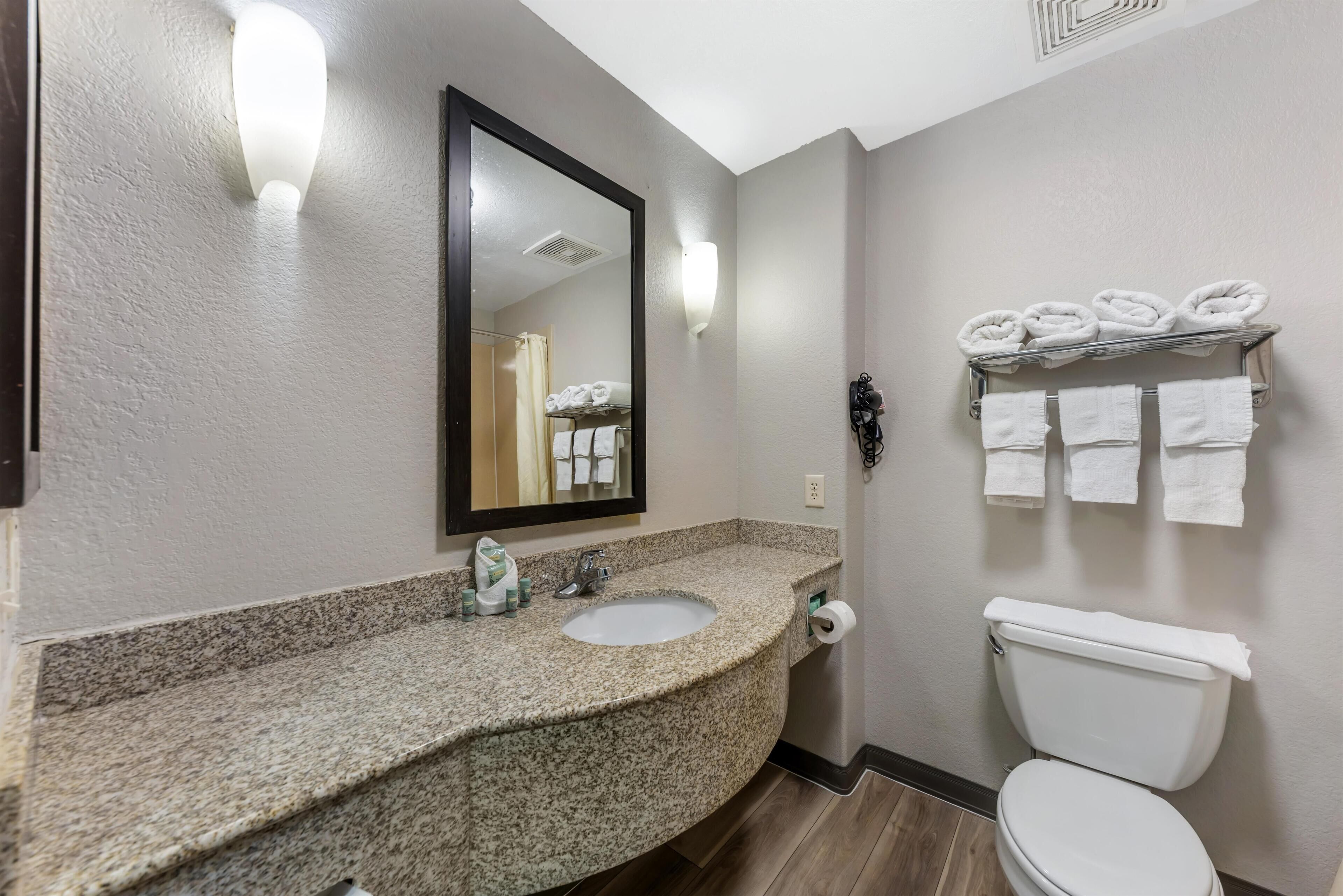 Photo - Best Western Sea World - Lackland AFB NW Hotel & Suites