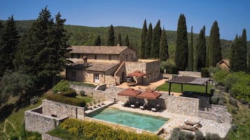 Villa (Oliviera)