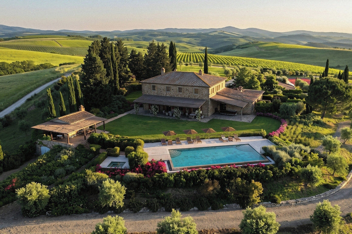 Private pool