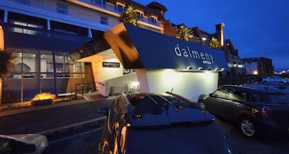 Dalmeny Resort Hotel