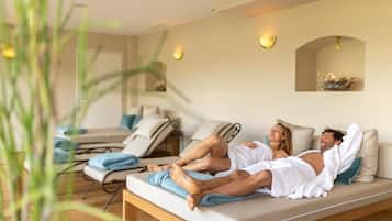 Sauna, Turkish bath/hammam, body treatments, body wraps, body scrubs