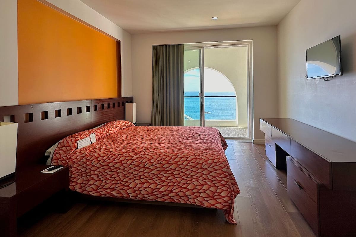 Penthouse Pacifico Tower | WiFi (無料)、ベッドシーツ