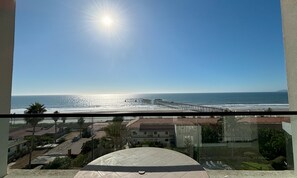 Beach Grand Suite Pacifico Tower | Beach/ocean view