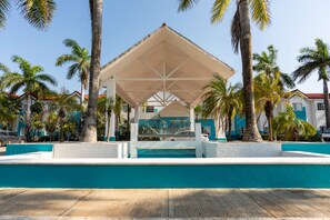 Front of property - Ocean View Hotel (Campeche)