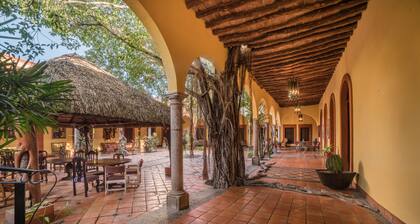 Hotel Posada del Hidalgo by Balderrama Hotel Collection