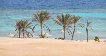 Wadi Lahmy Azur Resort