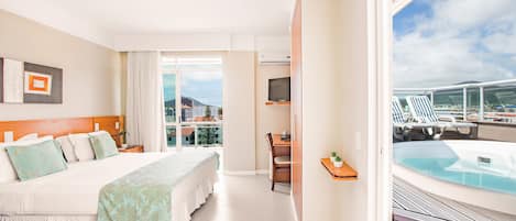 Suite Junior, idromassaggio | Minibar, una cassaforte in camera, Wi-Fi gratuito, lenzuola