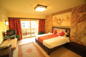 客房内保险箱、特色装修、特色家居、遮光窗帘