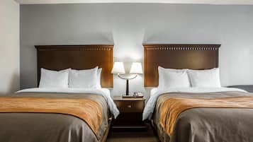 Standard Suite, Multiple Beds (Studio Suite 2 queen beds w/ sofabed) | Desk, iron/ironing board, free WiFi, alarm clocks