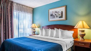Premium bedding, desk, blackout drapes, iron/ironing board - Quality Suites Central (Colorado Springs)