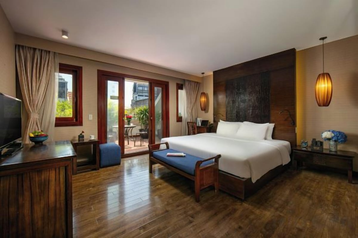Literie de qualité supérieure, surmatelas, minibar