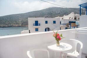Standard Room, Sea View | Down comforters, soundproofing, iron/ironing board, free WiFi