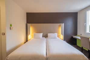 Standard Room, 2 Single Beds