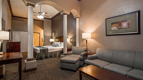 Best Western Plus Main Street Inn