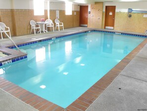 Indoor pool - Diamond Mountain Casino Hotel (Susanville)