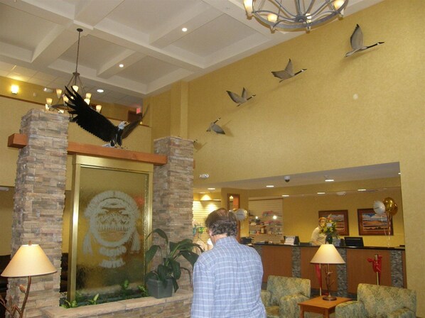 Lobby - Diamond Mountain Casino Hotel (Susanville)