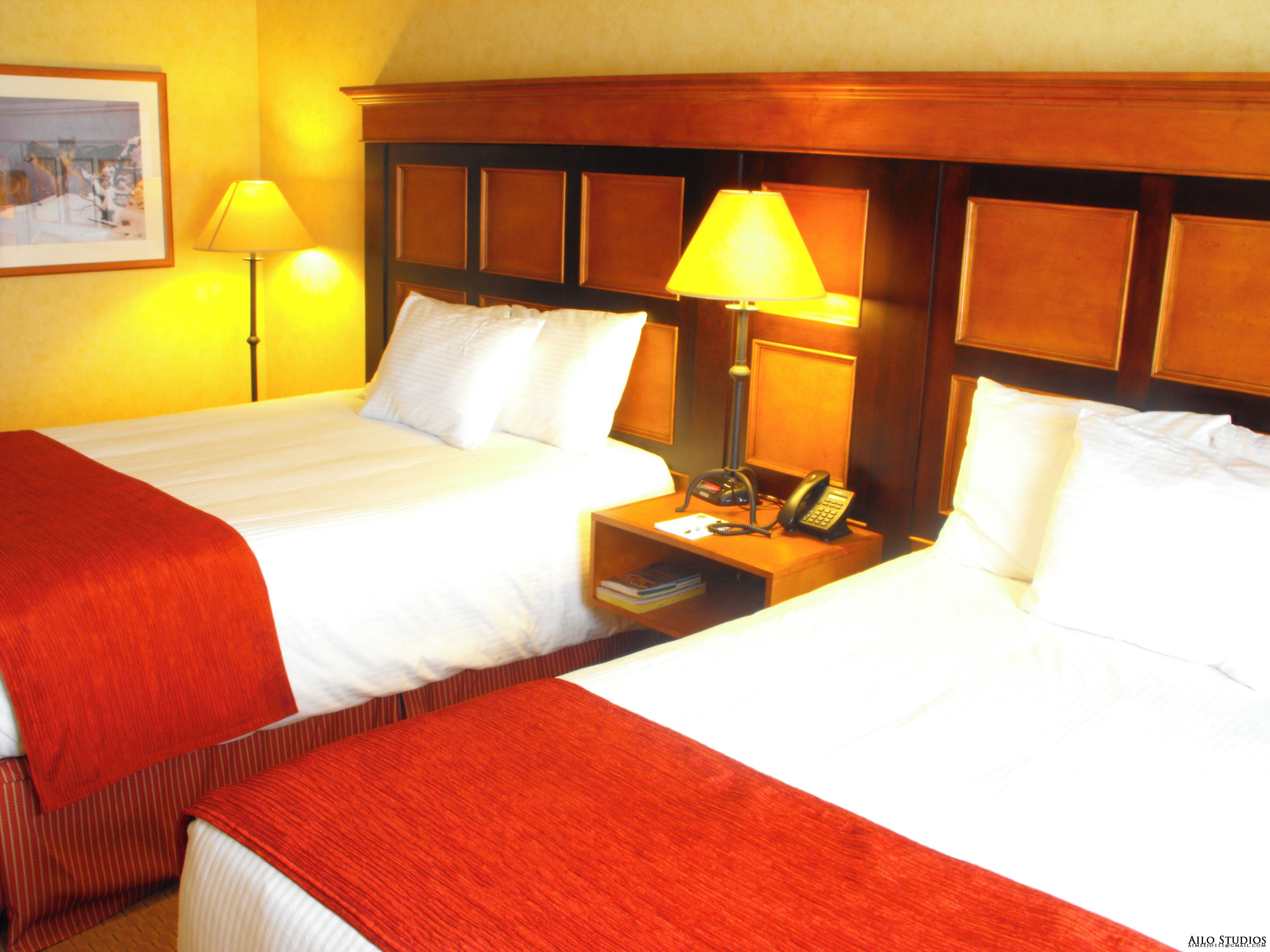 In-room safe, desk, laptop workspace, iron/ironing board