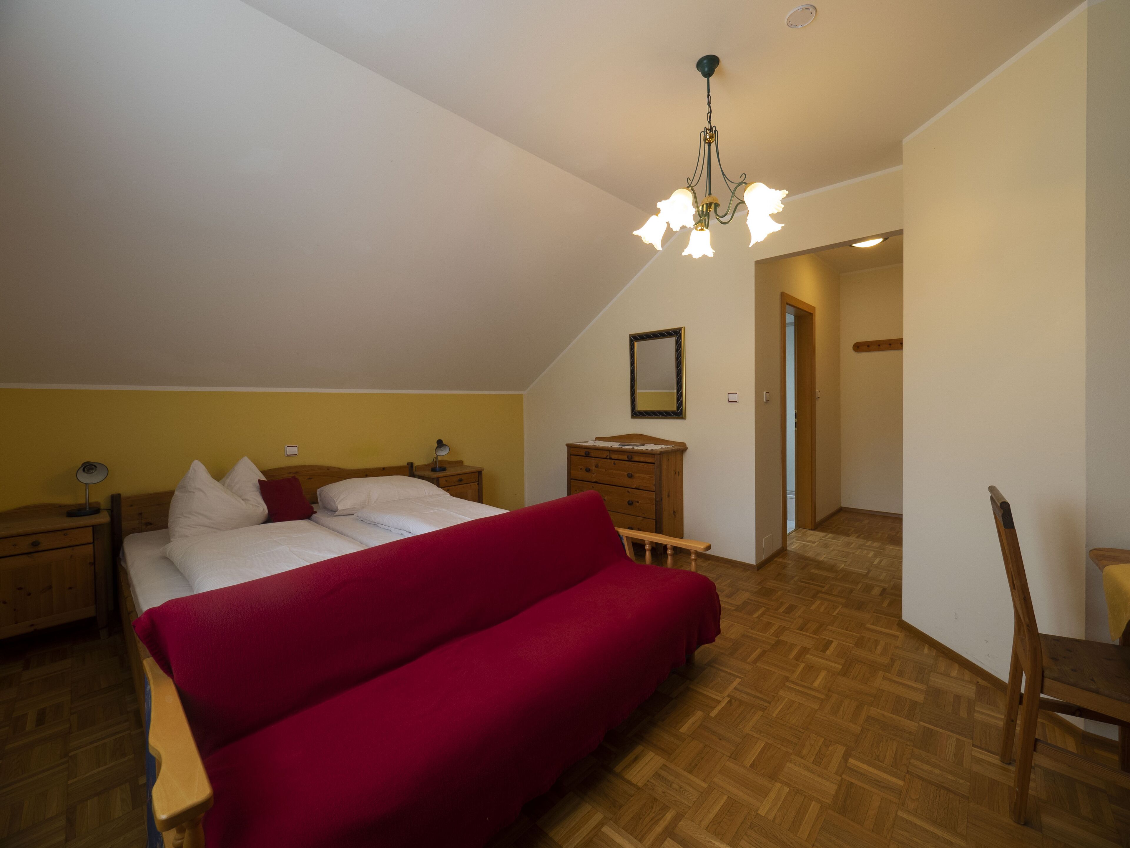 double room | premium bedding, pillow-top beds, in-room safe, individually furnished