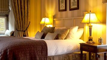 Standard Double Room, 1 Double Bed | Premium bedding, desk, iron/ironing board, free WiFi