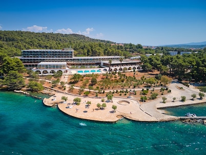 Arkada Hotel