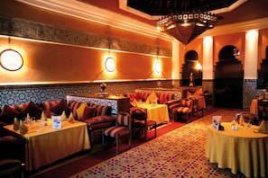 4 restaurants, breakfast, lunch, dinner served; Moroccan cuisine