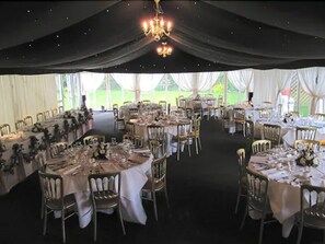 Outdoor banquet area - Boxmoor Lodge (Hemel Hempstead)