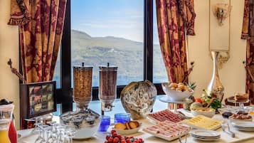 Frokostbuffé er inkludert hver dag