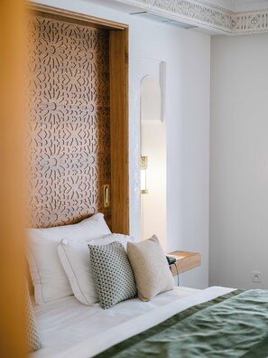 Suite, 1 King Bed (Prestige) | Minibar, in-room safe, desk, laptop workspace - Tikida Golf Palace (Inezgane)